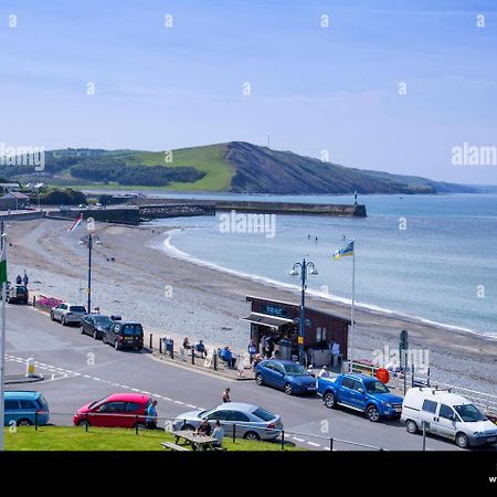 Seafront Apartment With Balcony, Parking And Sea Views Aberystwyth Exterior photo