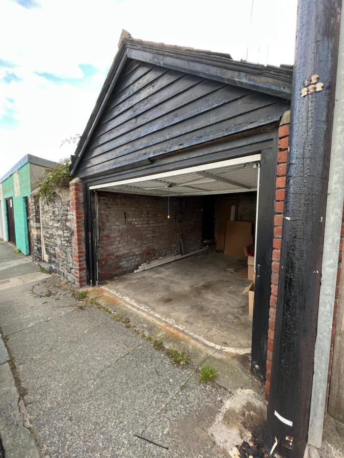 Seafront Apartment With Balcony, Parking And Sea Views Aberystwyth Exterior photo